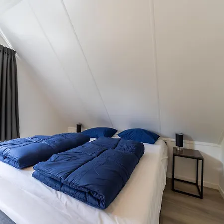 With Sauna, Garden, Cleaning Included Simonshaven