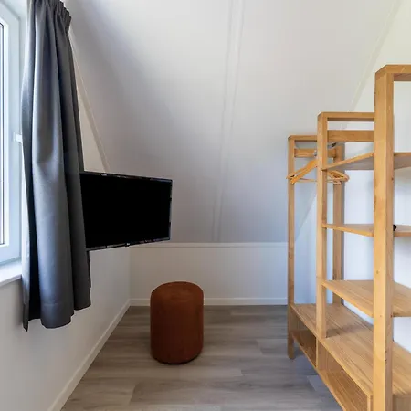 別荘 With Sauna, Garden, Cleaning Included *